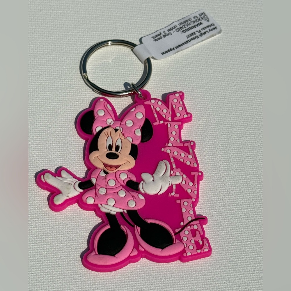 NWT! Disney Minnie Mouse Pink and Black Keychain